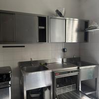 CUCINA PROFESSIONALE COMPLETA