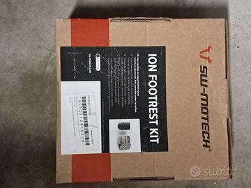 Kit pedane  ION Sw Motech per  BMW S 1000 XR 2024