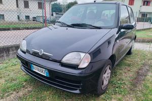 FIAT 600 1.1benzina 54CV NEOPATENTATI 