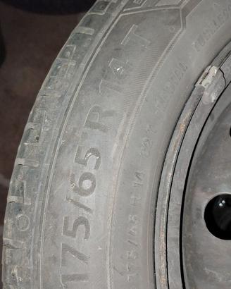 Cerchioni 14 con gomme