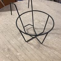 Portavaso rotondo da appendere in ferro nero