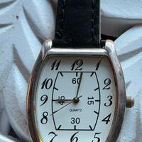 Orologio classico al Quarzo