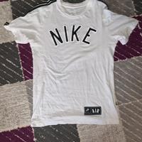 Maglia nike corta