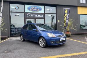 Ford Fiesta 1.6 TDCi 3p. Titanium Neopatentati