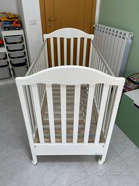 Coordinato culla e cassettiera