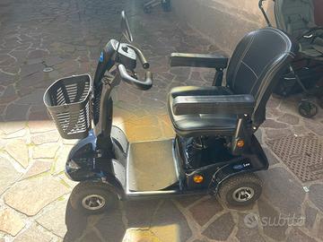Scooter elettrico Leo per anziani o disabili