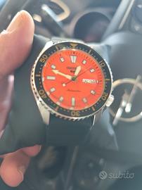 seiko 5 sport