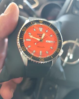 seiko 5 sport