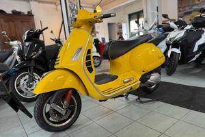VESPA GTS 300 Super GTS S
