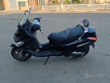 Piaggio XEvo 400 - 2007