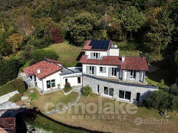 Villa di 443 m² con più di 5 locali e box auto dop