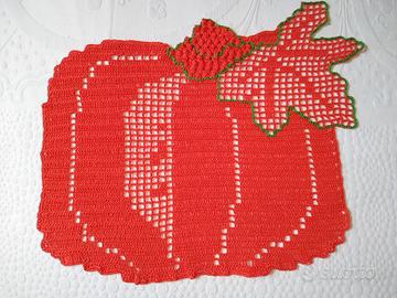 centro tavola a zucca fatta all'uncinetto 