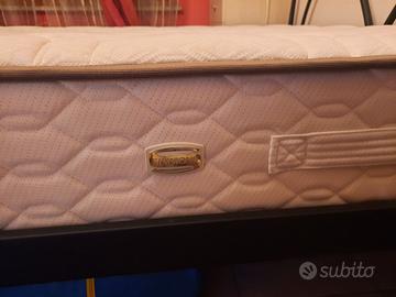 Materasso ortopedico a molle Simmons