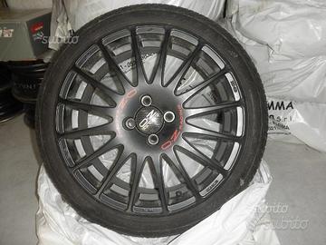 Cerchi in lega OZ racing