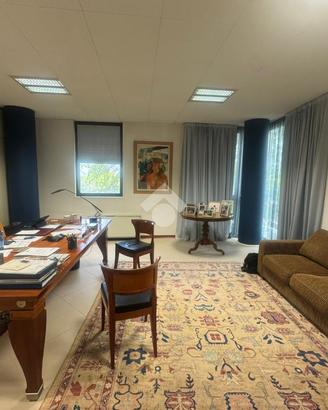 UFFICIO A VILLAFRANCA DI VERONA