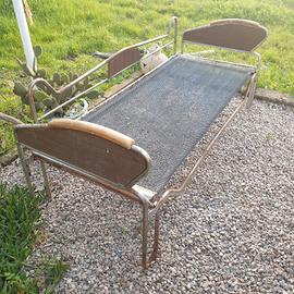 Divano letto matrimoniale stile Bauhaus