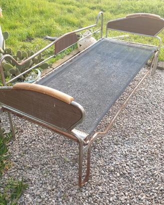 Divano letto matrimoniale stile Bauhaus