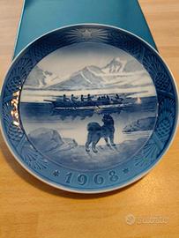 Piatto Royal Copenaghen 1968 originale