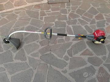 Decespugliatore Honda UMS425 ad asta curva