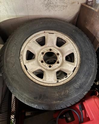 Cerchi Mitsubishi l200 attacco 6 fori.