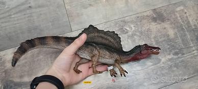 Spinosauro giocattolo