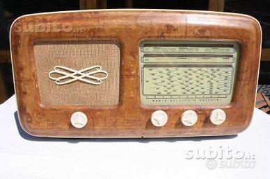 Radio allocchio bacchini anni '50