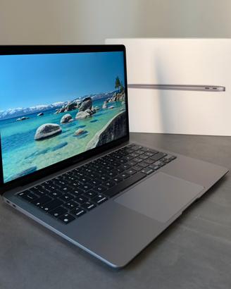 Macbook Air 13” M1 8-Core 8GB RAM