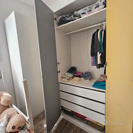 Armadio 4 ante con angolo