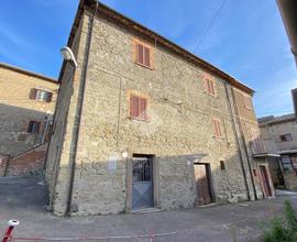 CASA INDIPENDENTE A MONTEFIASCONE