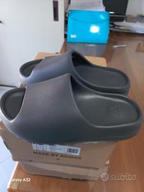 adidas Yeezy Slide Granite id4132