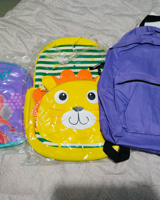 Quaderni penne zainetti matite lapis avanzo cartol