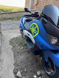 Yamaha t Max