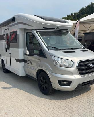 Ci International HORON 95 XT camper