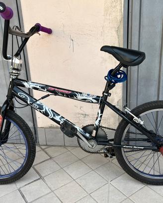 Bici BMX Freestyle Montana "Dragon"– Manubrio 360°