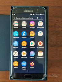 Samsung Galaxy S7 Edge colore nero.