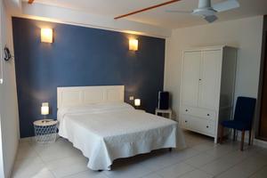 Ampia camera indipendente con bagno