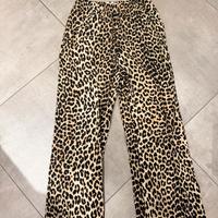 Pantaloni H&M taglia s però li sta a L