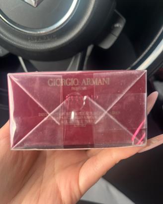You armani donna