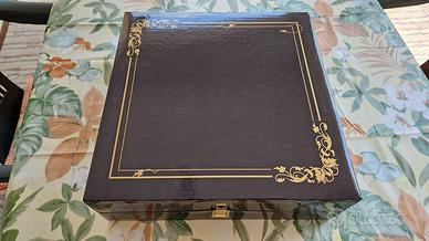 Cassetta per 3 bottiglie con gancio nuova