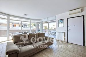 Appartamento Via Gerardo Dottori, snc, 04100, Lati