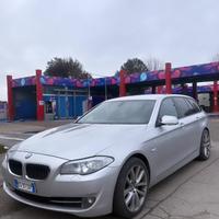 BMW 520D TOURING ANNO 2011.