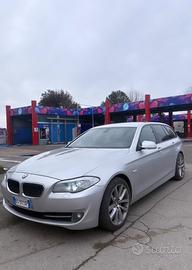 BMW 520D TOURING ANNO 2011.