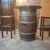 set tavolo a botte e sgabelli