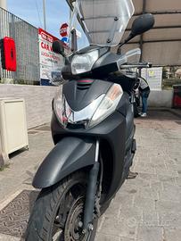 Honda SH 300 i ABS Sport