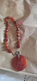 ciondolo e collana  in pietra dura