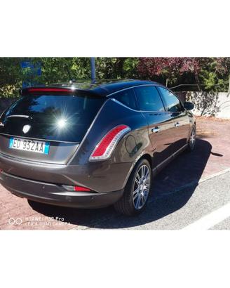 Lancia delta 1.9 twinturbo 