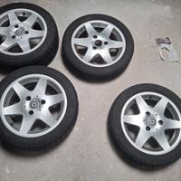 X SMART 450  4 cerchi in lega con gomme invernali