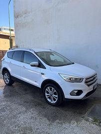 FORD KUGA AUTOMATICA 2017 150CV