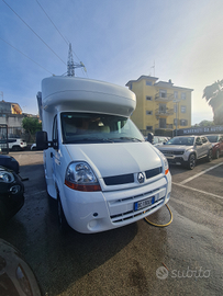 Camper semintegrale renault master