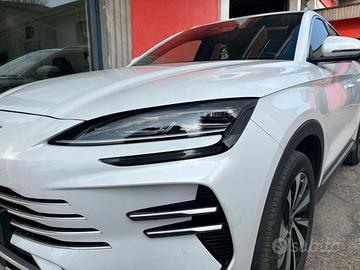 BYD SEAL U DM-i 1.5 plug-in Boost come Nuova